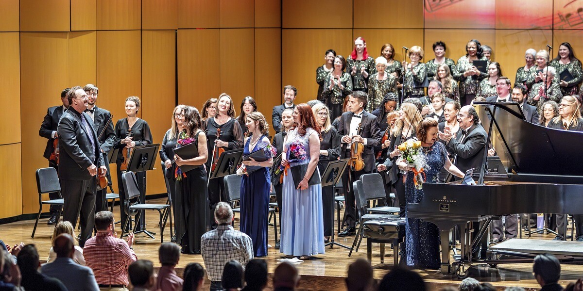 Meet the Choral Conductor
